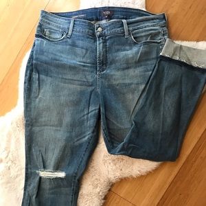 NYDJ Marnie Boyfriend Jeans Lift x Tuck